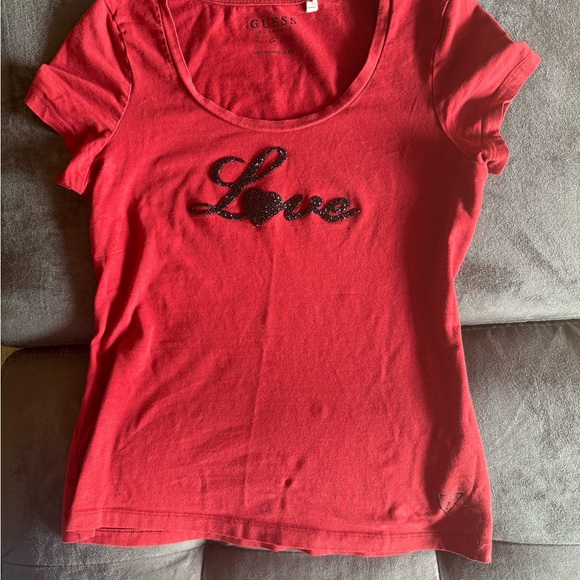 GUESS Red Tee with Black Love Script - Picture 1 of 6